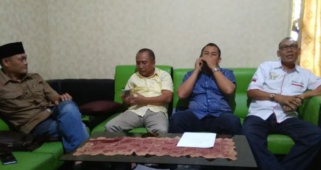 Tim Center Fasha-Maulana saat jumpa pers terkait pelaksanaan kampanye akbar